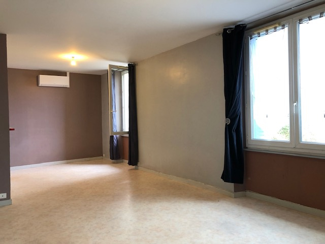 Appartement à louer à Pont d ain, 80 m², 3 pièces – photo 2 sur 8