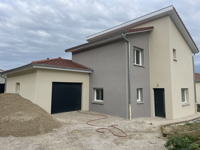 Maison à vendre à Villette sur ain, 100 m², 4 pièces – photo 1 sur 8